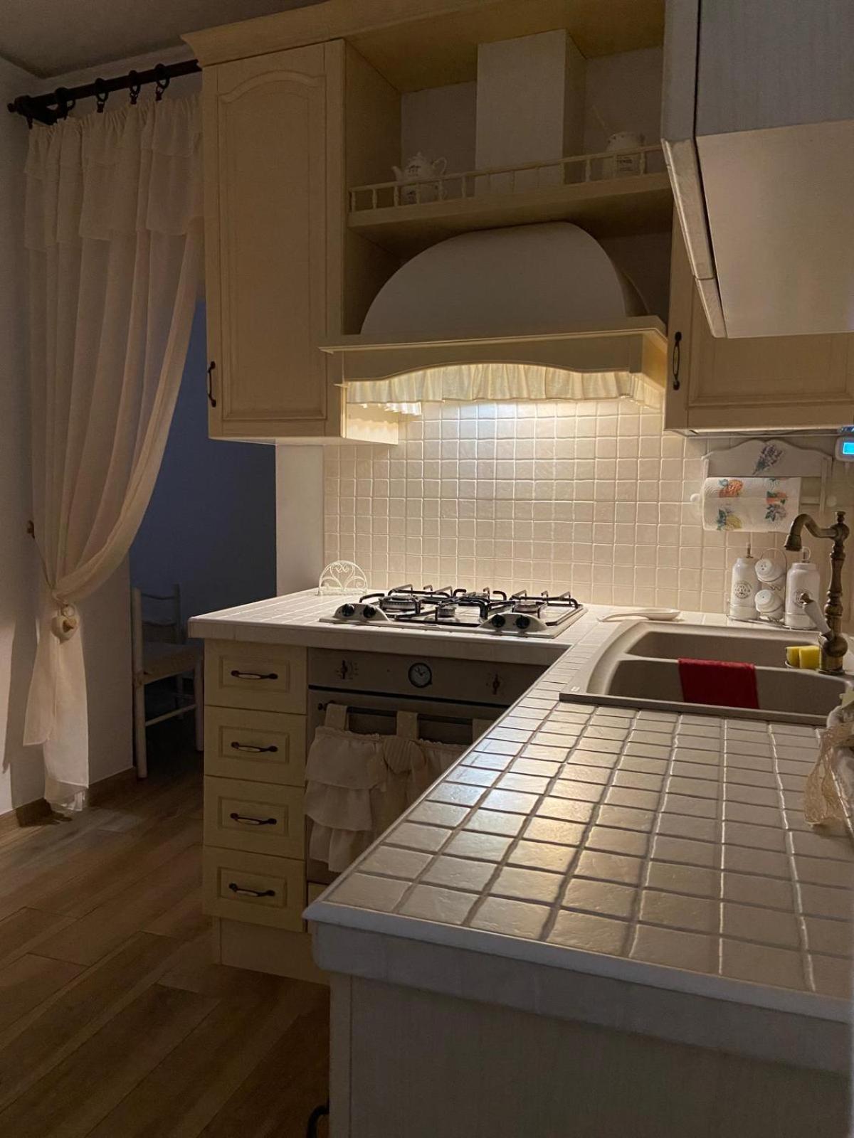 Appartement Le Stanze Del Castello à Ascoli Satriano Extérieur photo